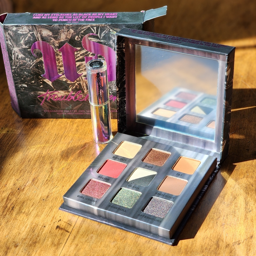 Urban Decay NIB Troublemaker Eyeshadow Mascara set